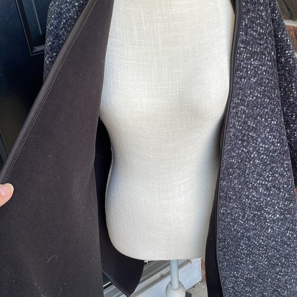 IKE BEHAR Reversible Fleece Wrap Poncho - Picture 4 of 9